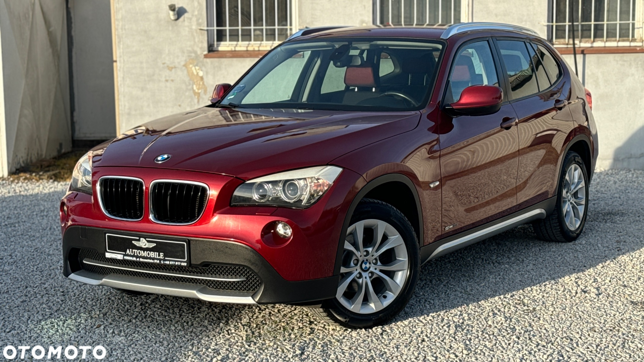 BMW X1 sDrive18i Sport Line - 18