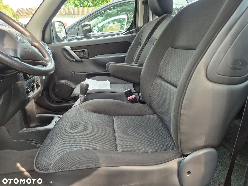 Citroën Berlingo Multispace 1.4i Plus Top-Edition - 17