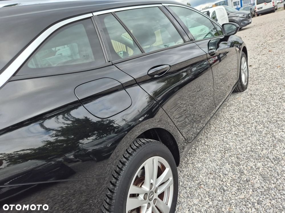 Opel Astra 1.4 Turbo Start/Stop Ultimate - 22