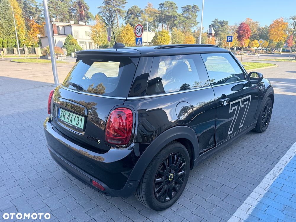 MINI Cooper SE Yours Trim - 5