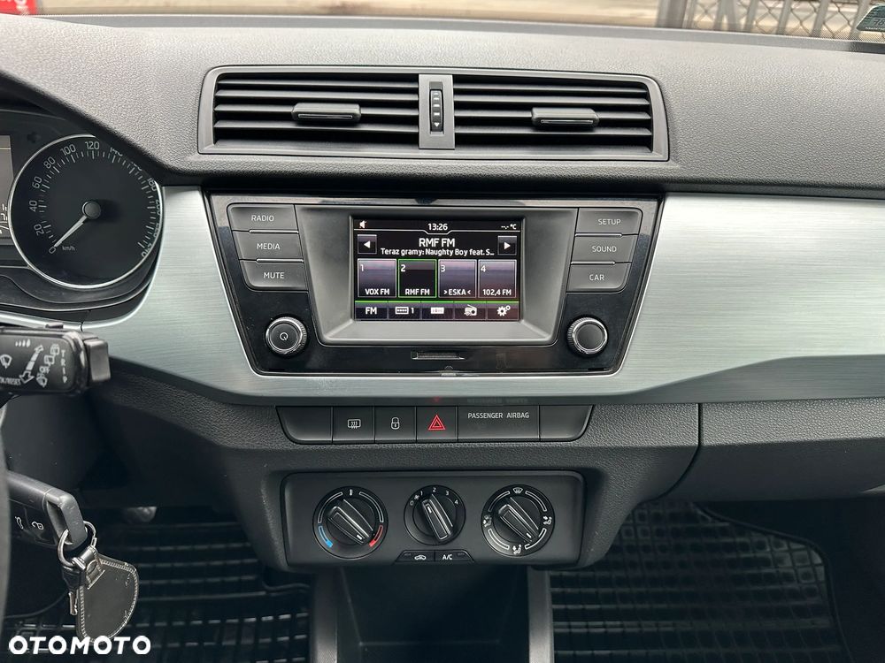 Skoda Fabia 1.0 Ambition - 11