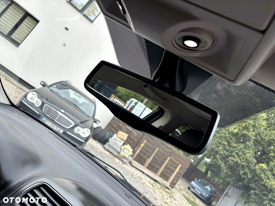 Fiat Freemont 2.0 Multijet Lounge AWD - 33
