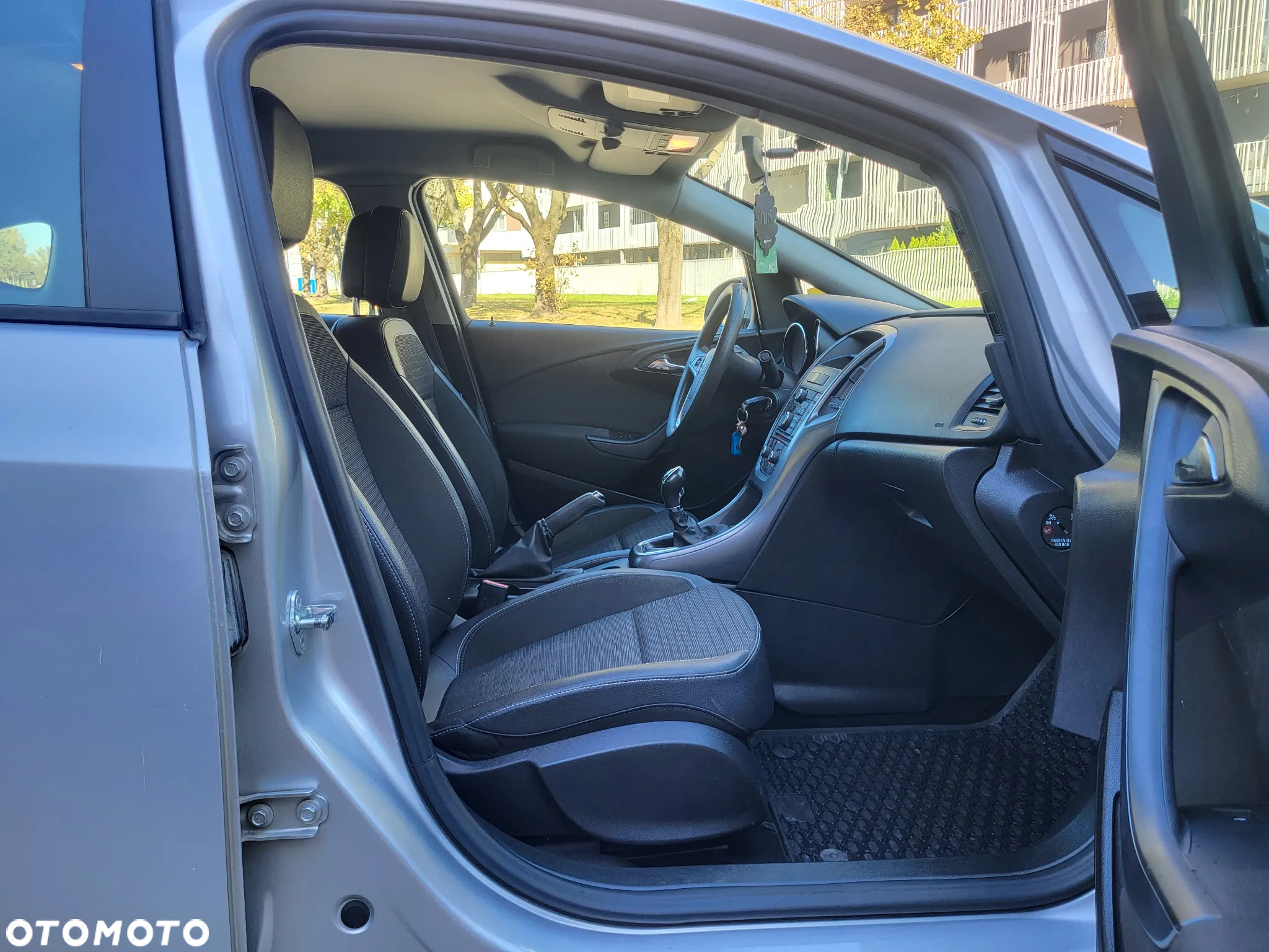 Opel Astra - 25