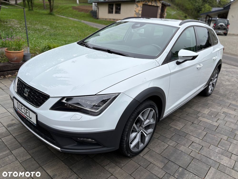 Seat Leon 2.0 TDI DPF Start&Stop DSG XCELLENCE - 3
