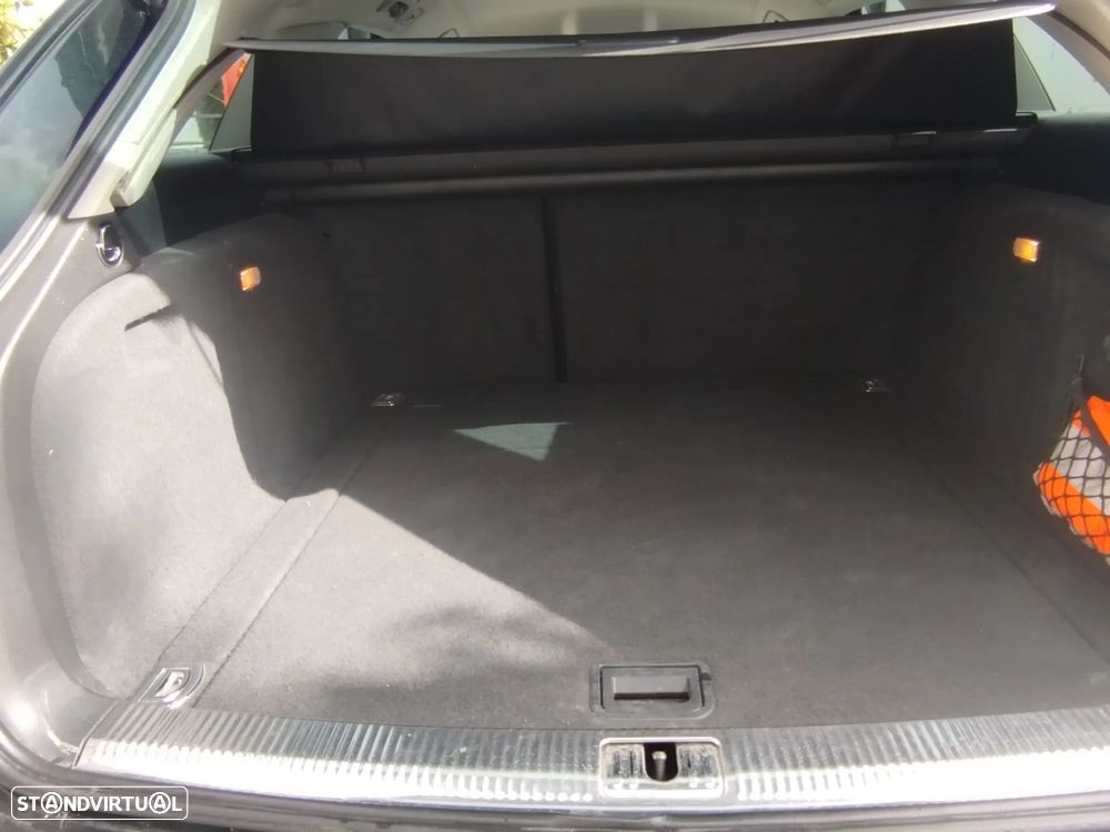 Audi A4 Avant 2.0 TDI Sport - 6