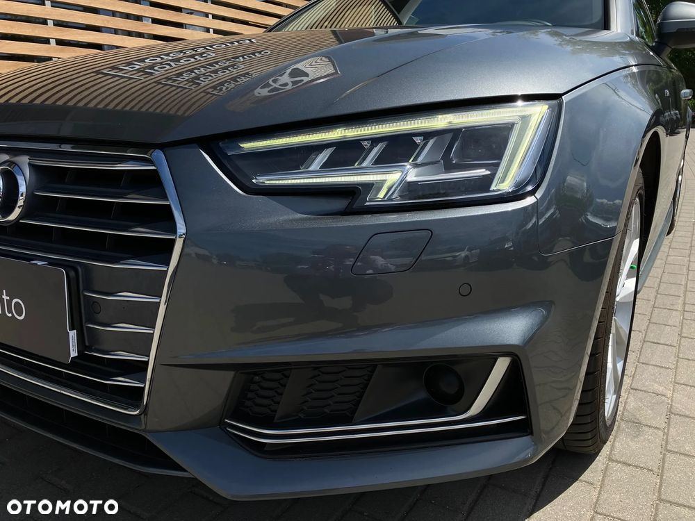 Audi A4 Limousine 2.0 TFSI ultra S tronic - 15