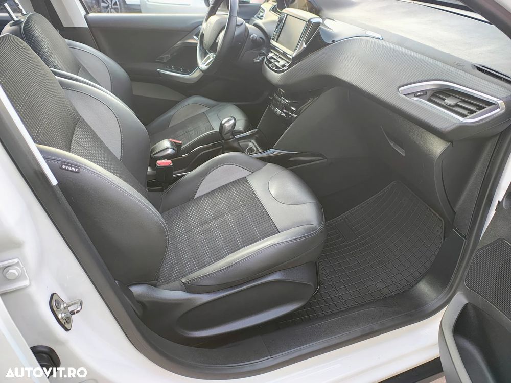 Peugeot 2008 PureTech 110 Stop&Start Allure - 5
