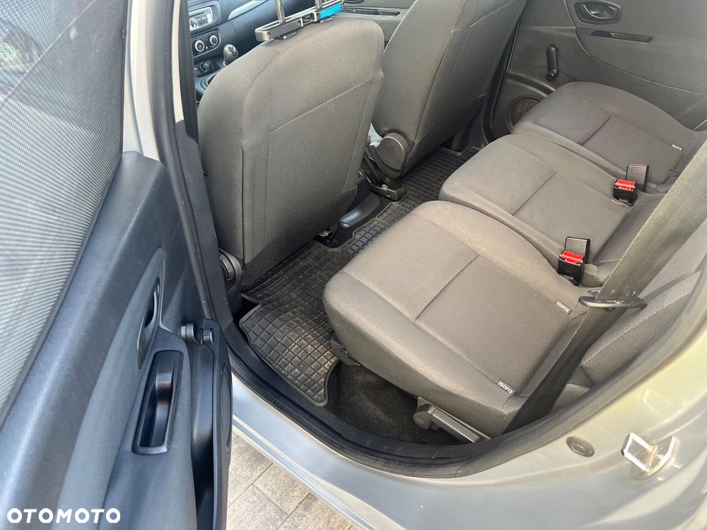 Renault Scenic - 18