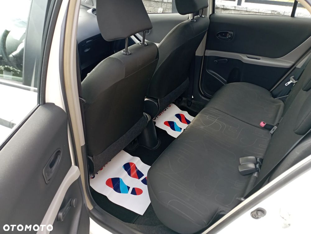 Toyota Yaris 1.0 Luna - 17