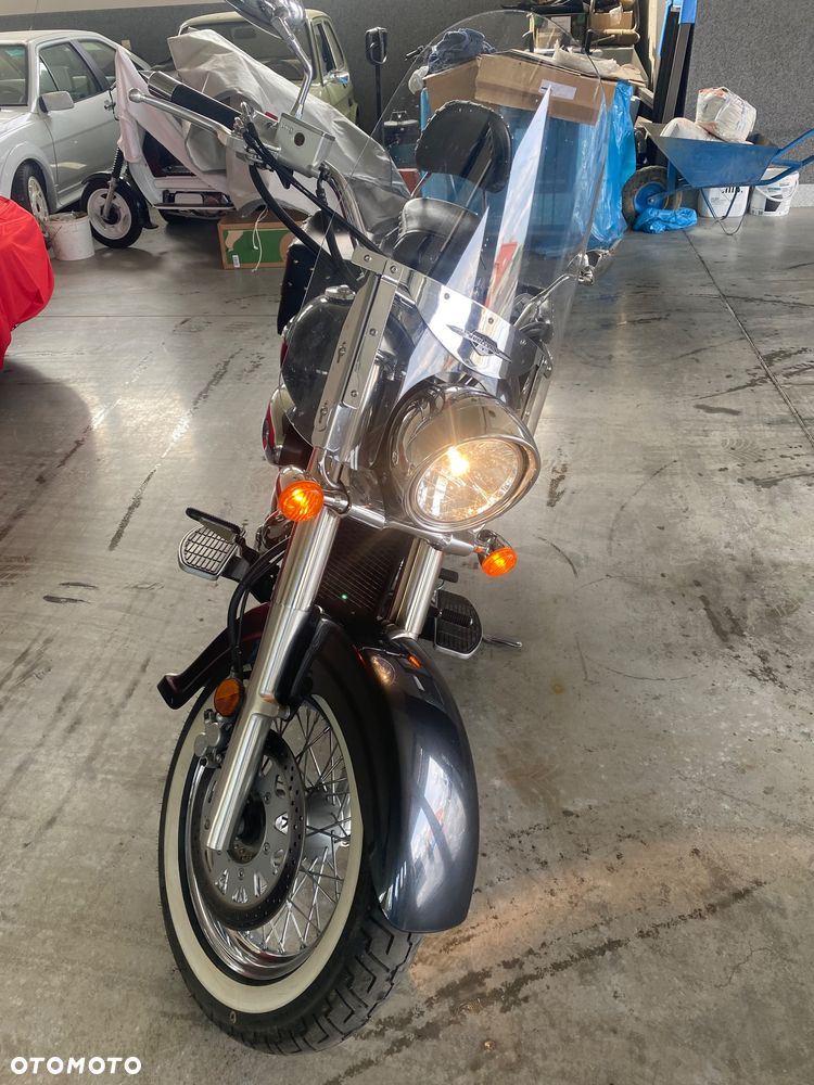 Suzuki VL 800 Volusia - Boulevard C50 - 7