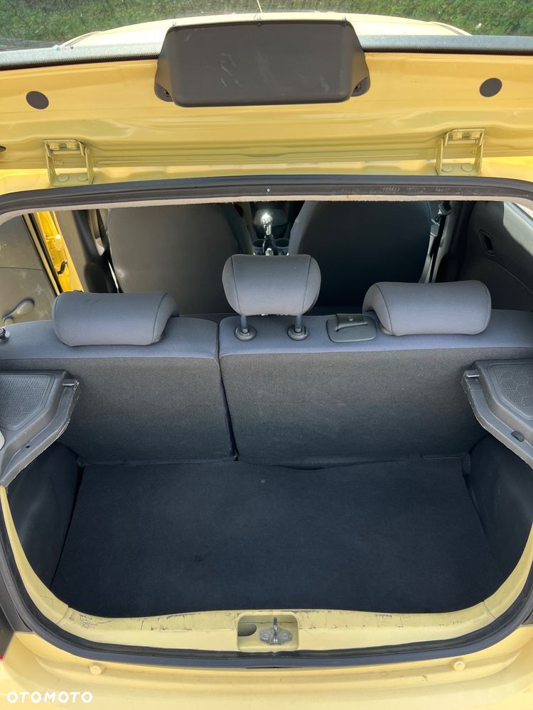 Chevrolet Spark - 13