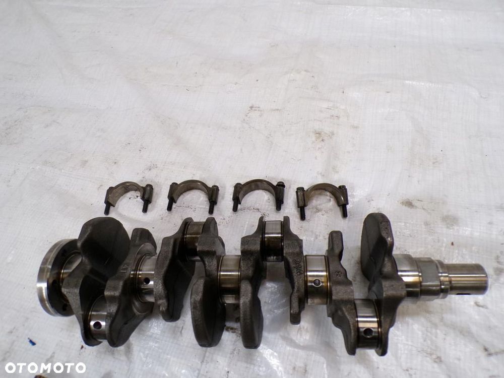 WAŁ TŁOKI FORD KUGA MK3 FOCUS MK4 OPEL CROSSLAND 1.5 BlueHDI - 3