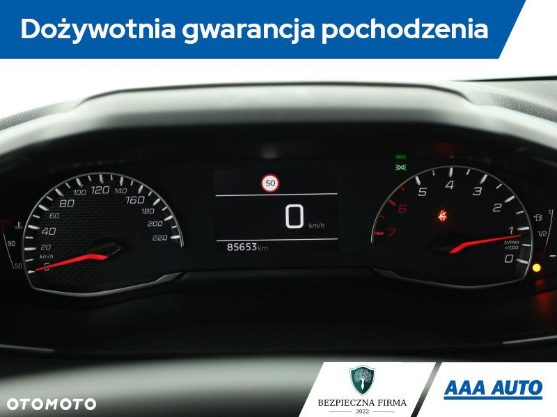 Peugeot 208 - 9