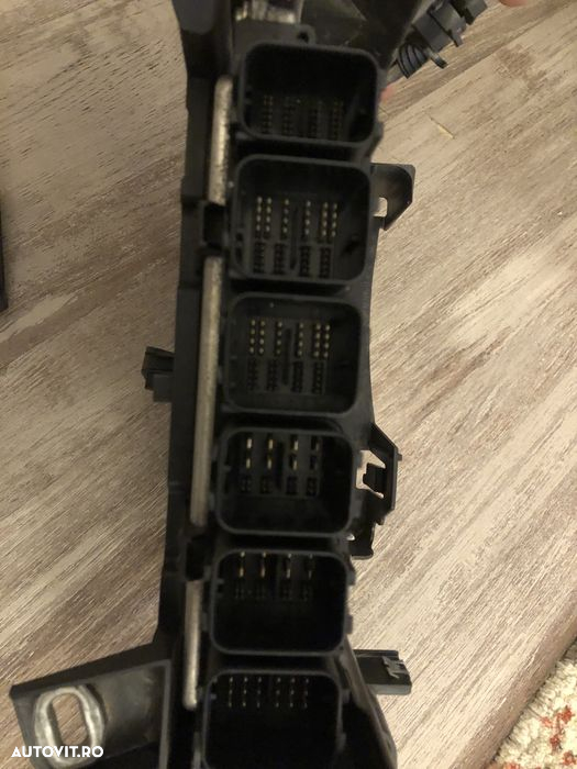 Calculator motor bmw g11 g12 B57 ecu DME BCM 8593720-01 - 5