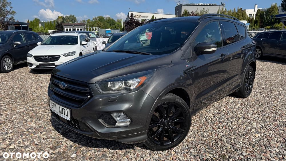 Ford Kuga 1.5 EcoBoost 2x4 ST-Line - 4