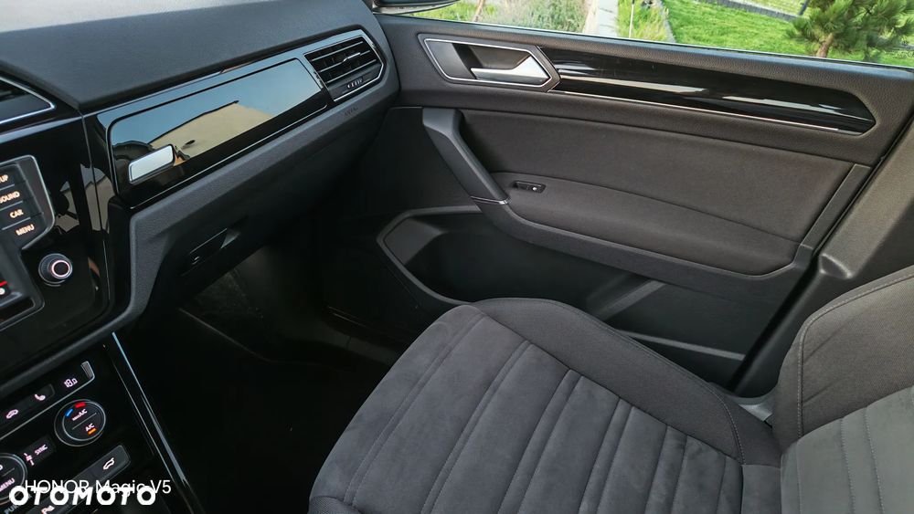 Volkswagen Touran 1.4 TSI (BlueMotion Technology) DSG Highline - 38