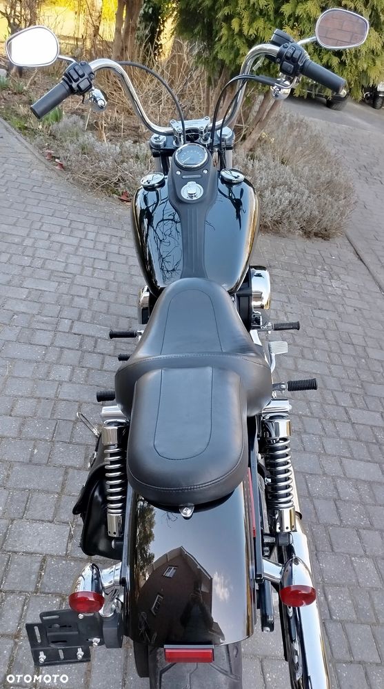 Harley-Davidson Dyna Street Bob - 13