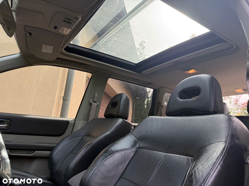 Nissan X-Trail 2.2 dCi Elegance - 8