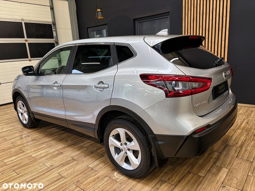 Nissan Qashqai 1.2 DIG-T N-Connecta - 10
