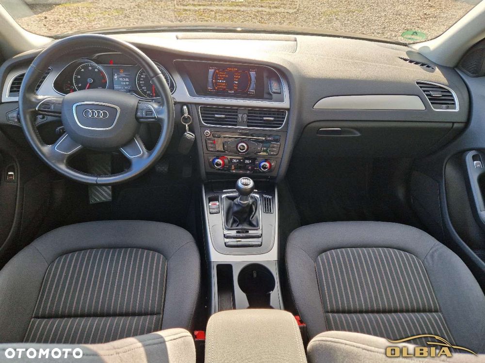 Audi A4 Limousine - 23