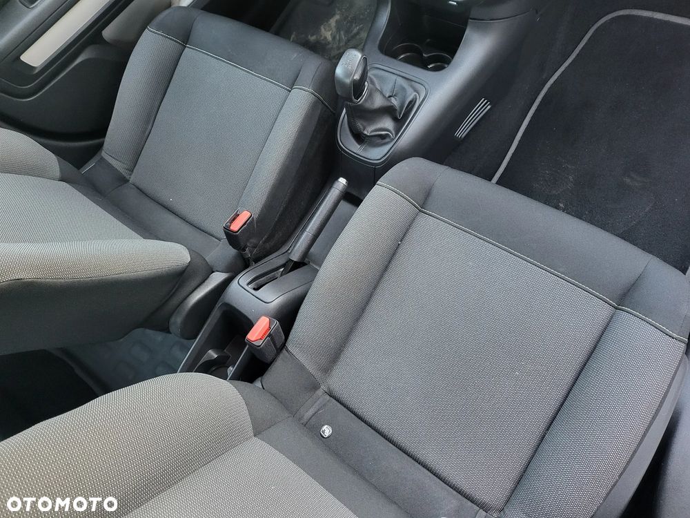 Citroën C3 Pure Tech 82 SHINE - 8