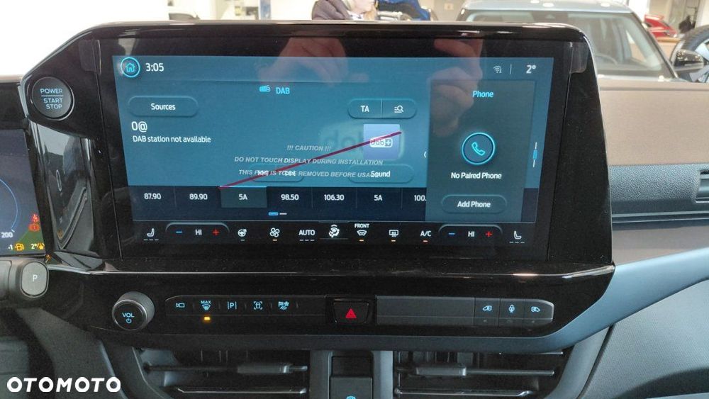 Ford Tourneo Custom - 24