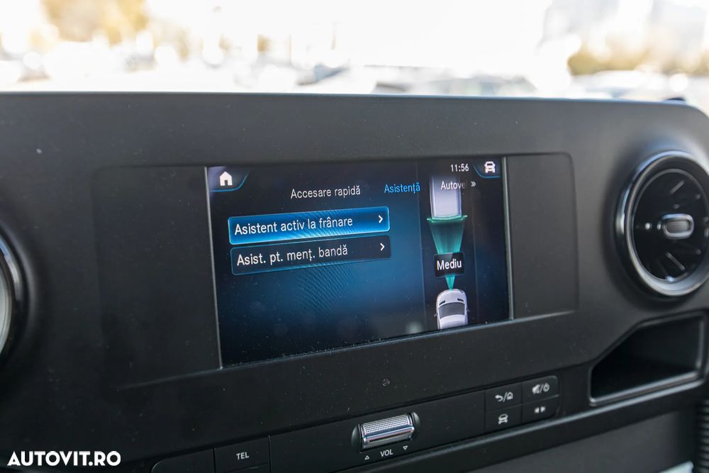 Mercedes-Benz Sprinter - 21