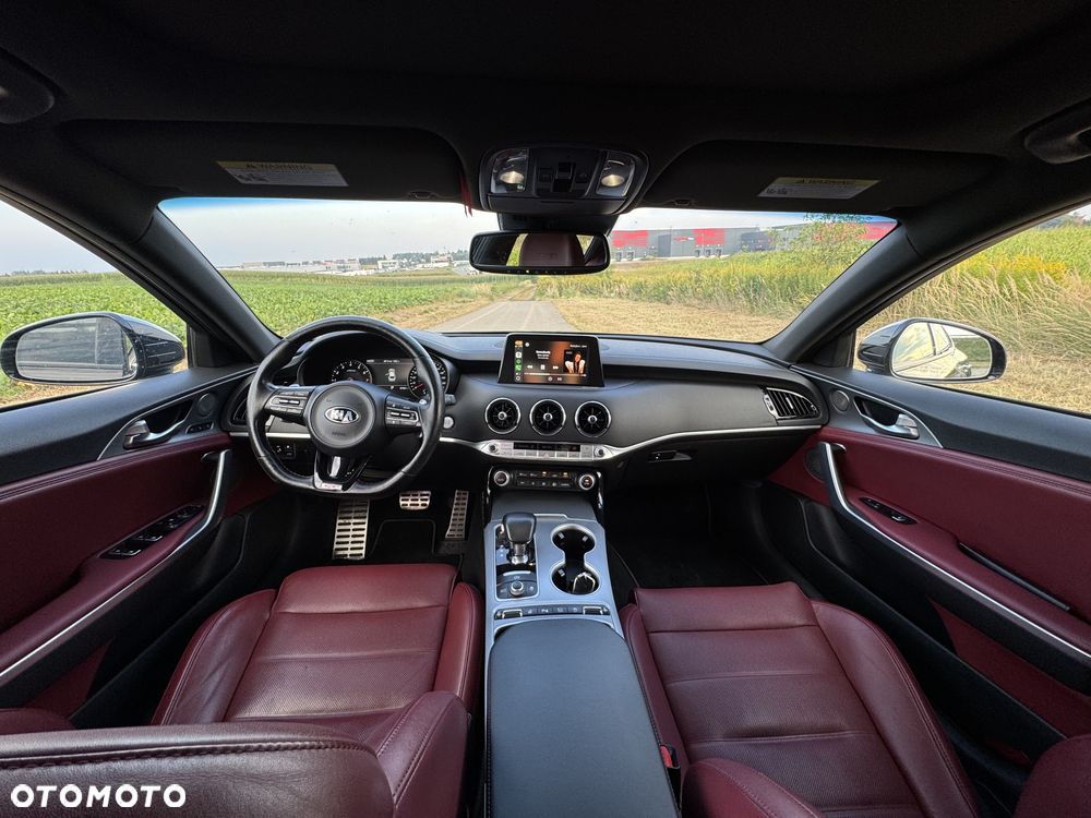 Kia Stinger 3.3 T-GDI V6 GT AWD - 17