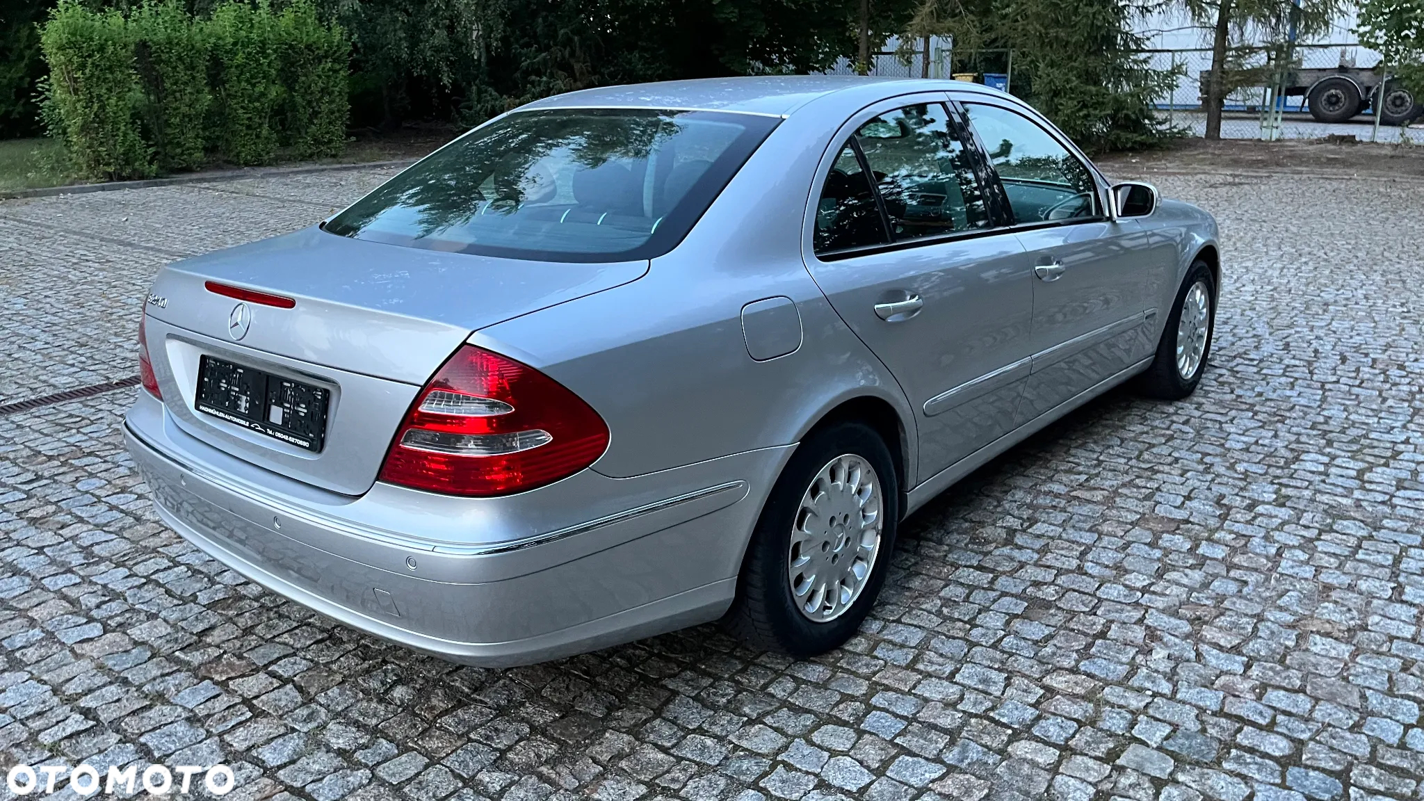 Mercedes-Benz Klasa E 240 Elegance - 5