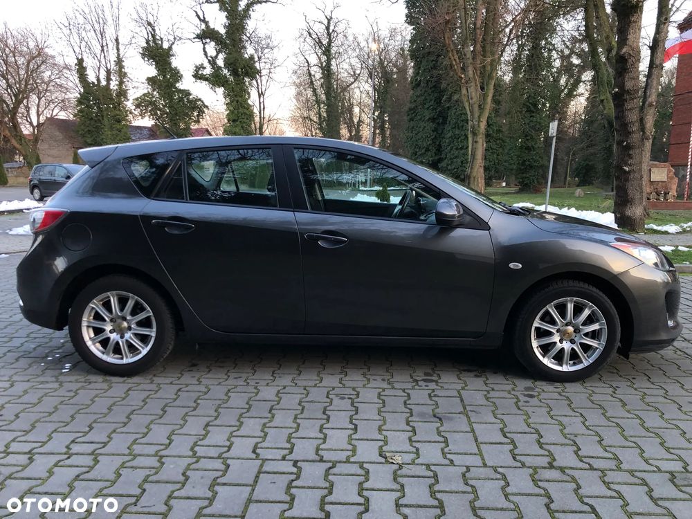 Mazda 3 - 5