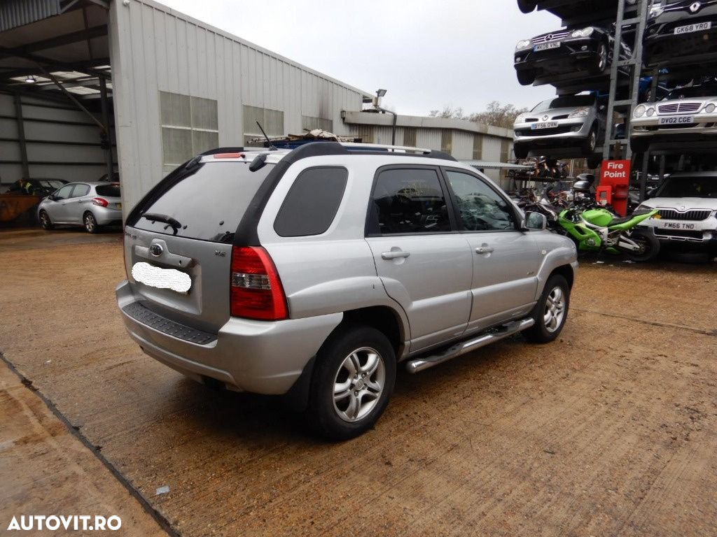 Usa stanga fata Kia Sportage 2006 SUV 2.0 CRDI - 6
