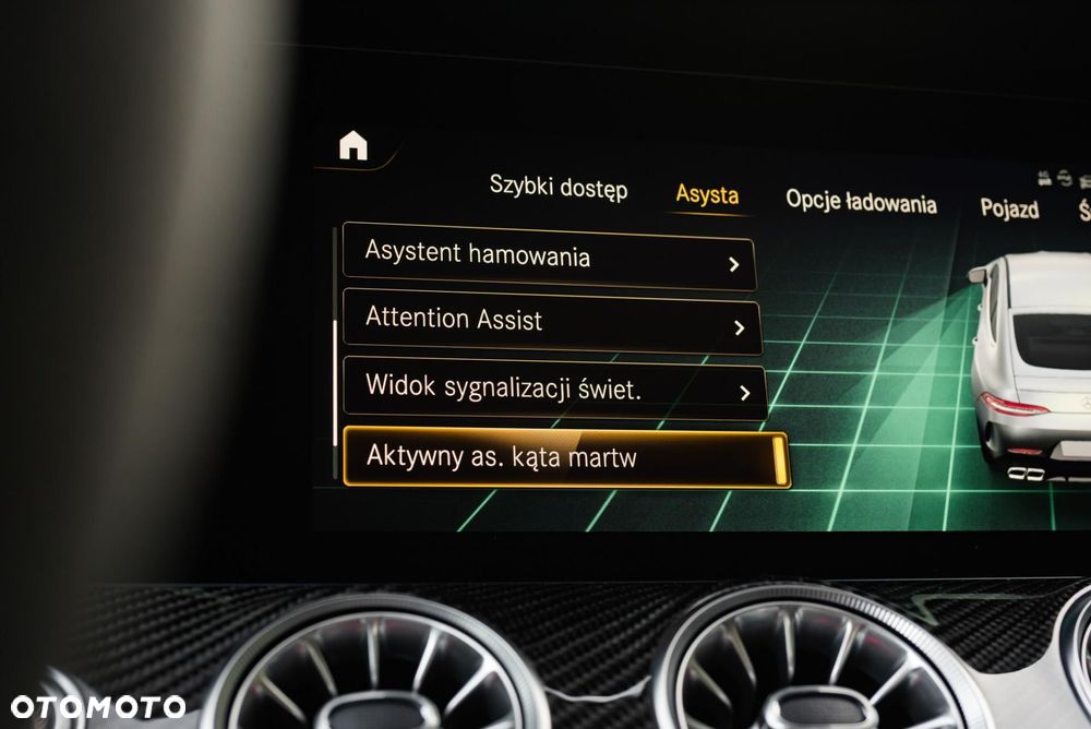 Mercedes-Benz AMG GT - 23