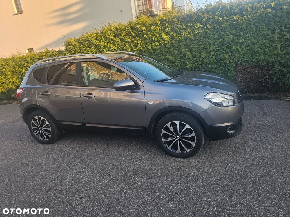 Nissan Qashqai 1.5 dCi DPF 360 - 2