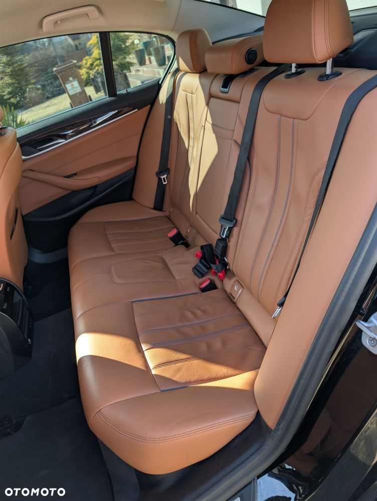 BMW Seria 5 520d xDrive MHEV Luxury Line - 15