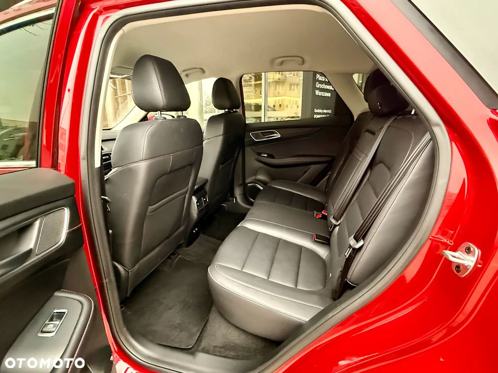 MG HS 1.5 T-GDI Excite DCT - 15