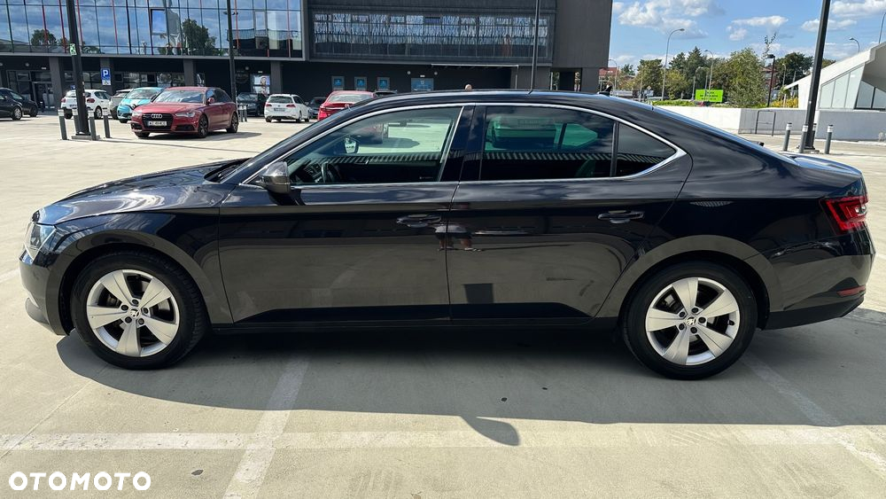 Skoda Superb - 25
