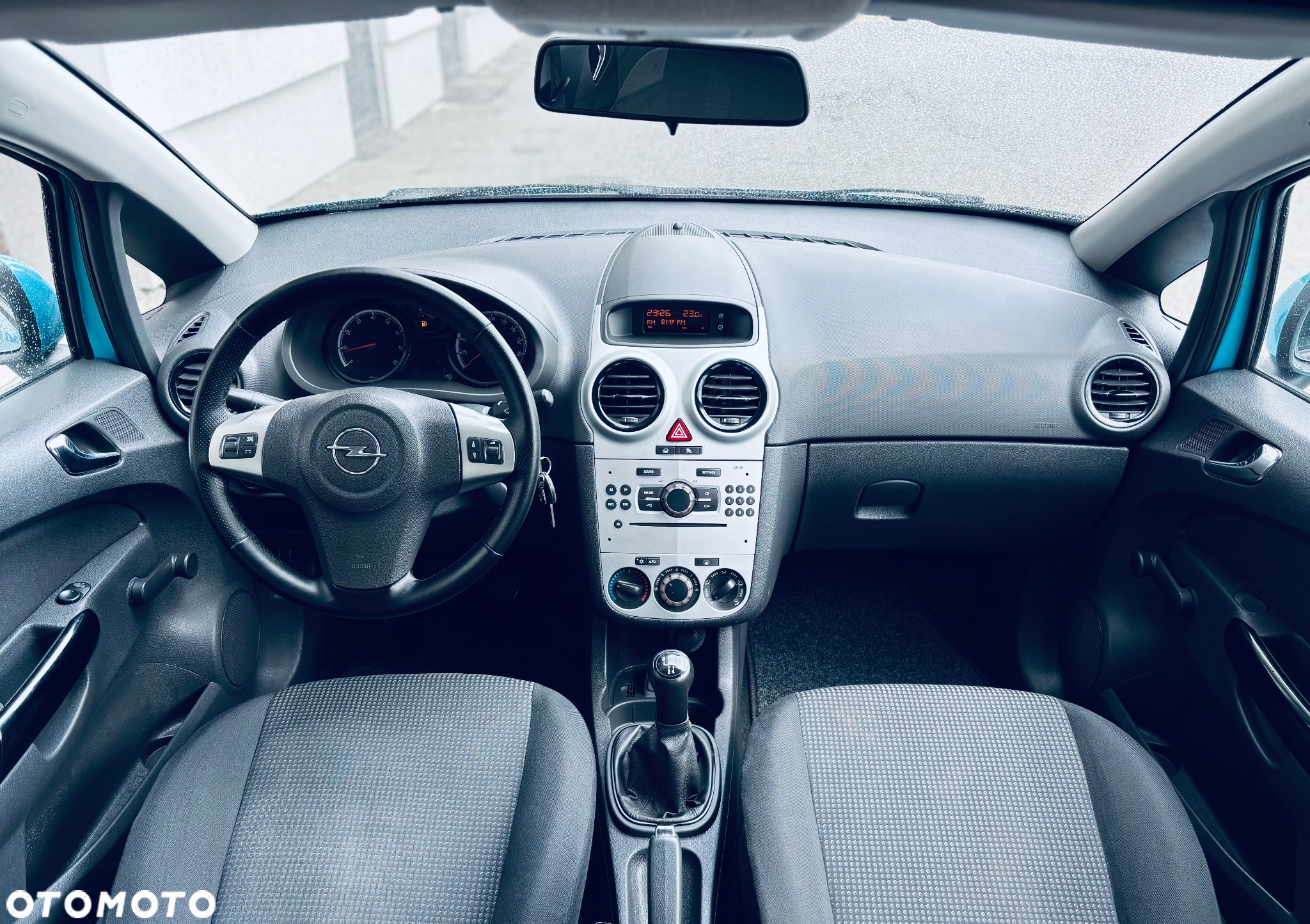 Opel Corsa - 12