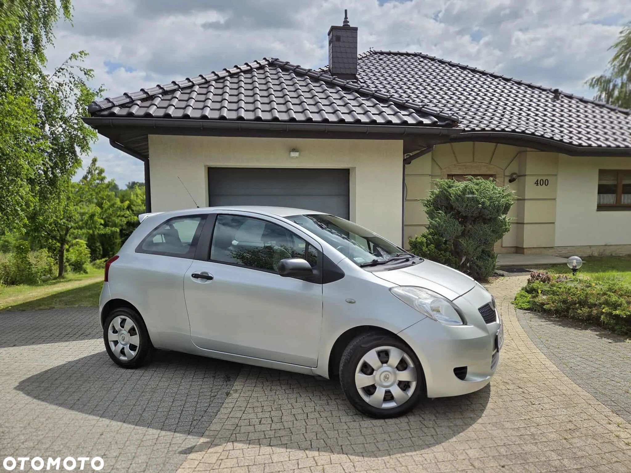 Toyota Yaris 1.3 Luna - 1