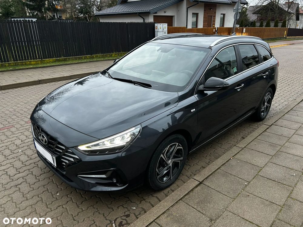 Hyundai i30 1.5 T-GDI 48V-Hybrid DCT Trend - 1