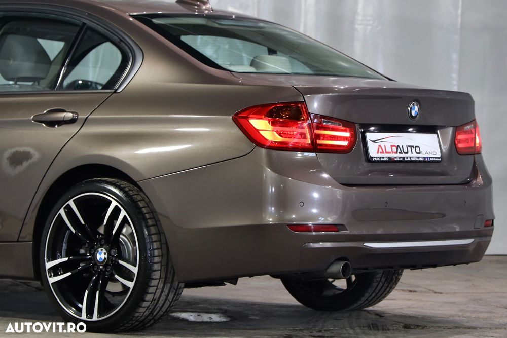 BMW Seria 3 318d Touring Modern Line - 19