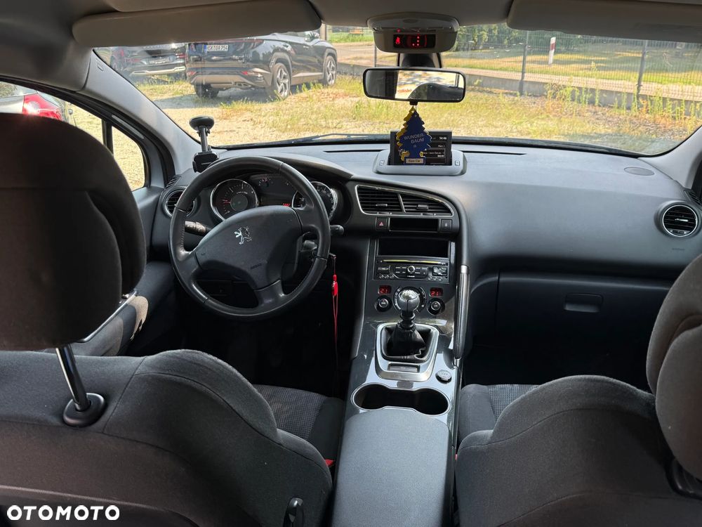 Peugeot 3008 HDi 115 Allure - 6
