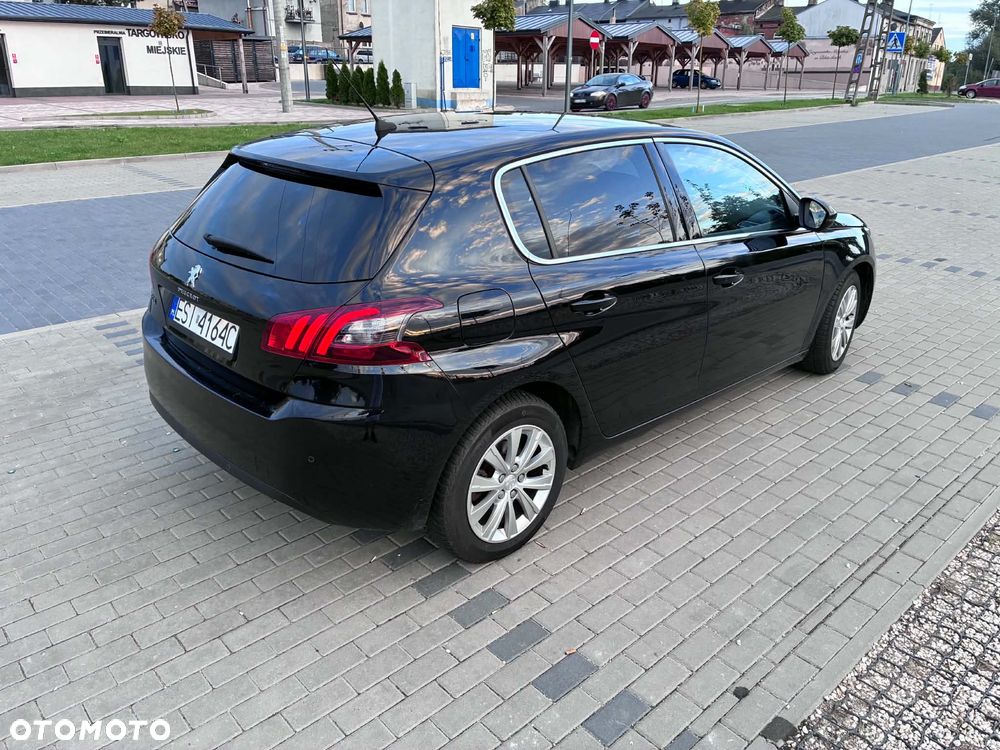 Peugeot 308 - 3
