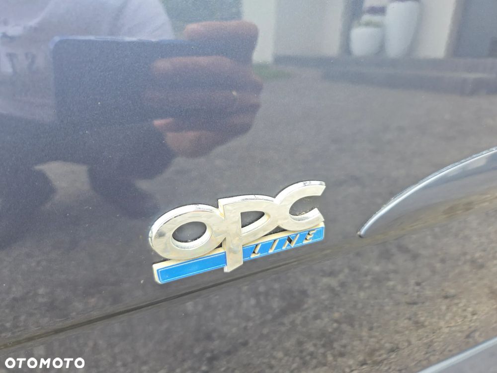 Opel Astra 1.8 Sport - 26