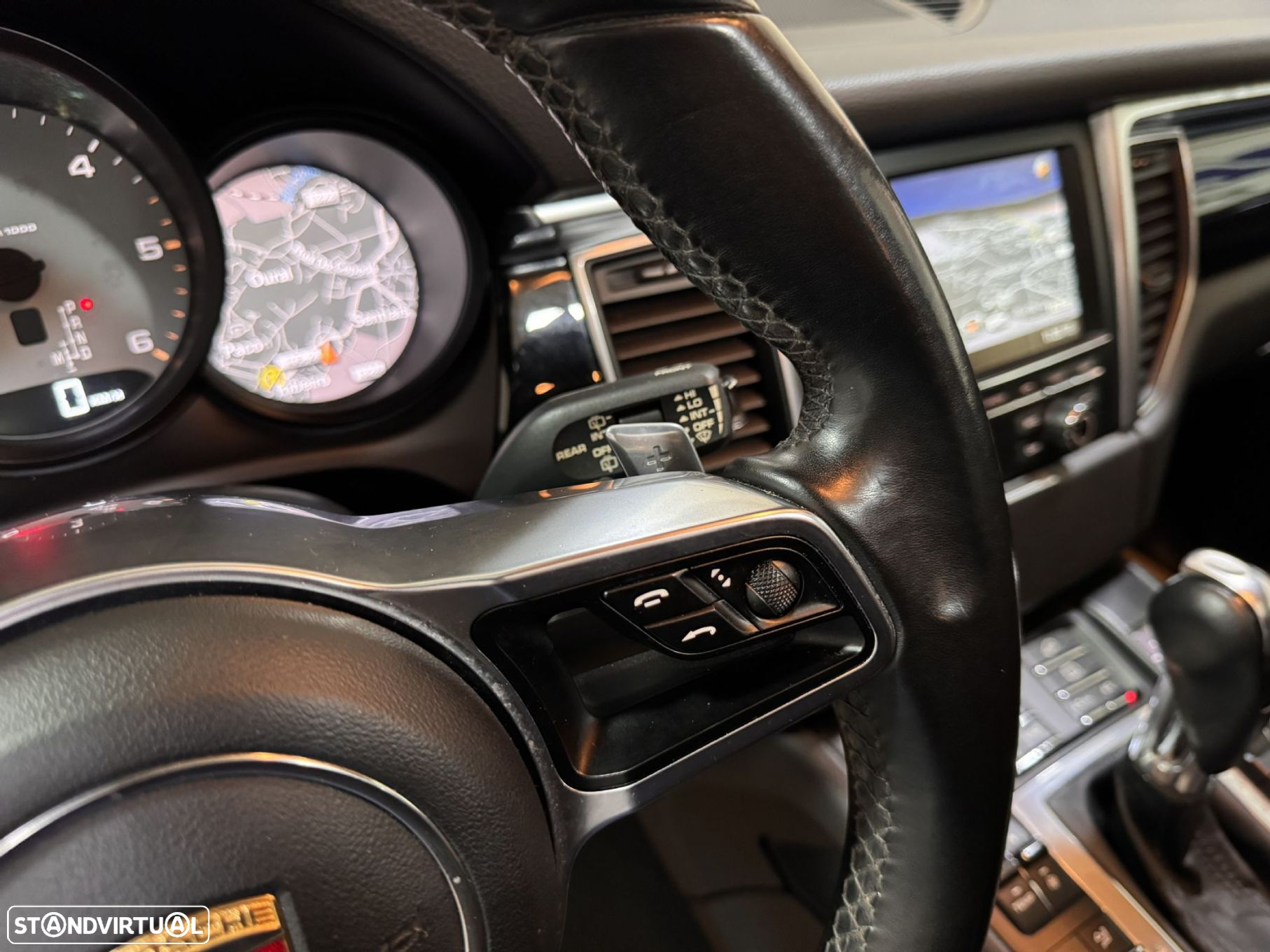 Porsche Macan S - 26