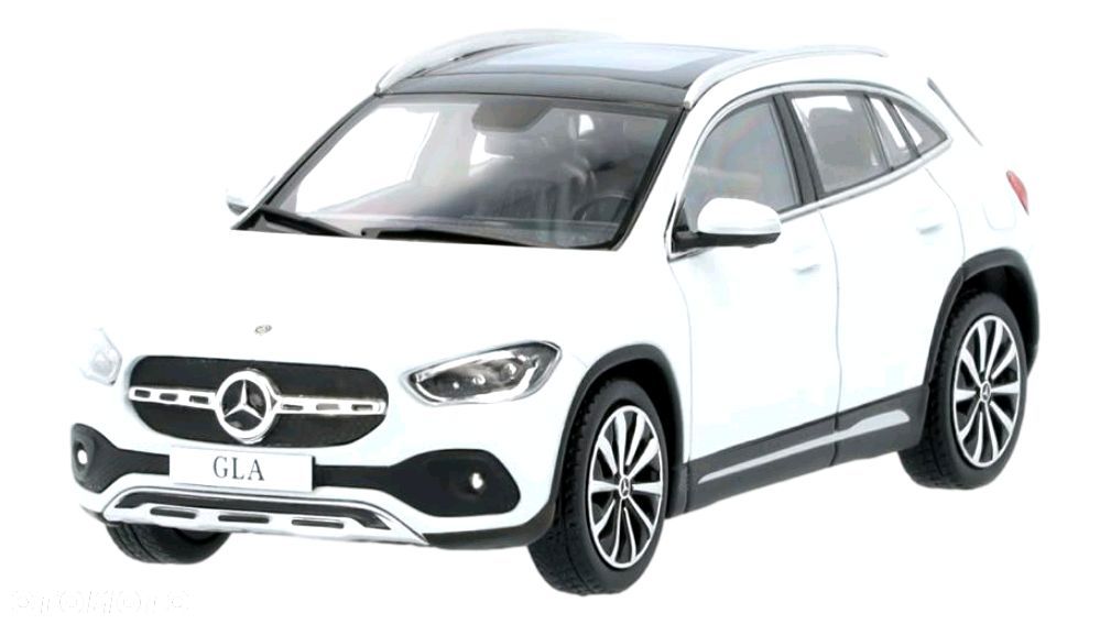 MERCEDES GLA SUV H247 Model samochodu resorak 1:43 - 1