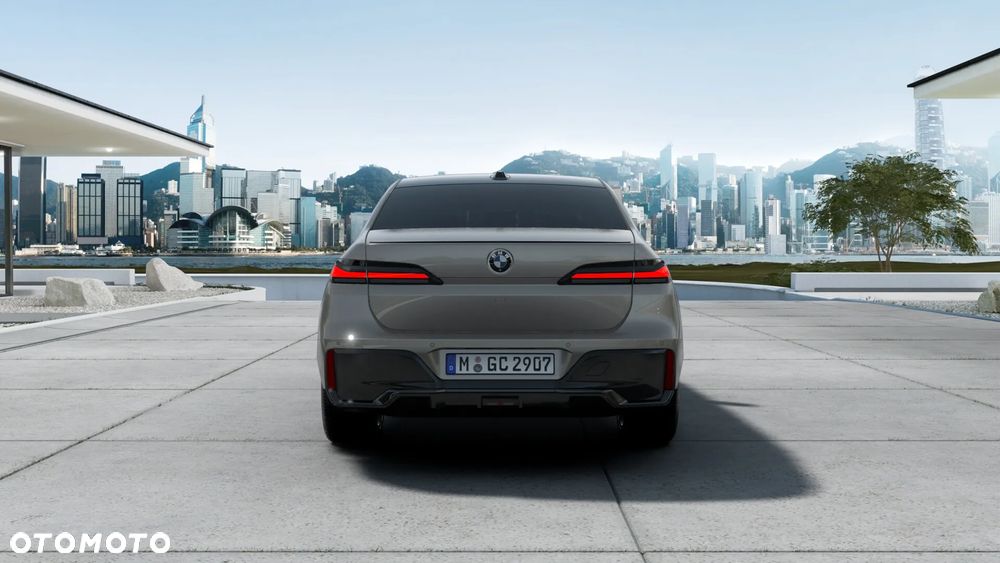 BMW Seria 7 740d xDrive mHEV M Sport sport - 7