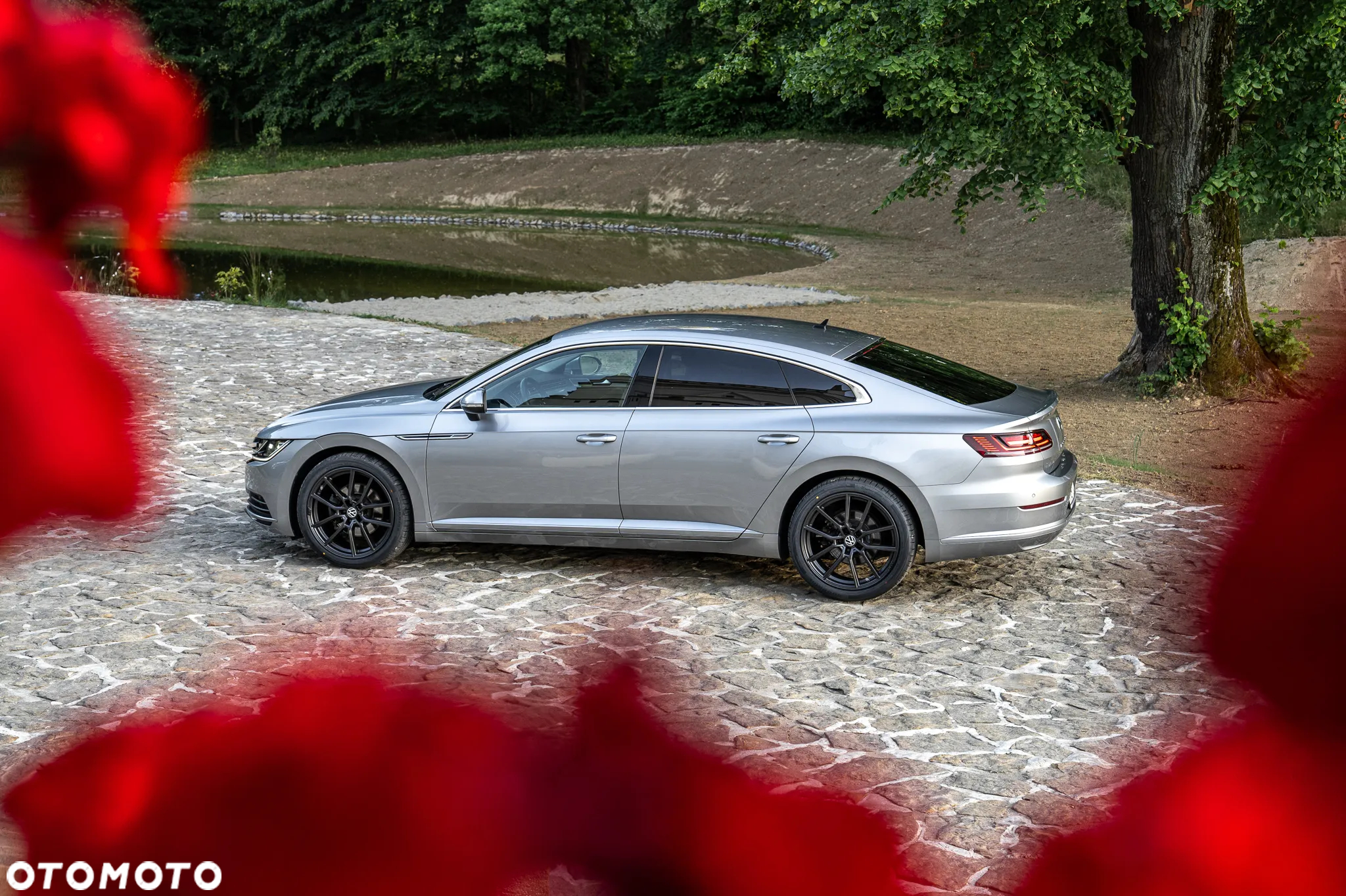 Volkswagen Arteon 2.0 TDI Essence DSG - 2
