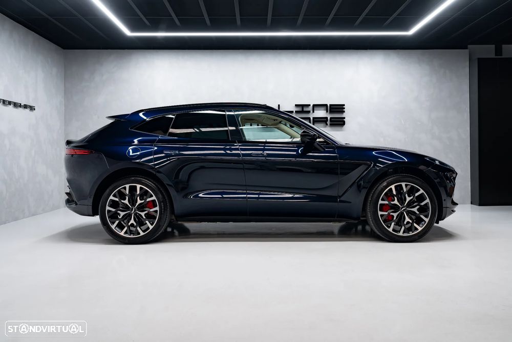 Aston Martin DBX Standard - 7