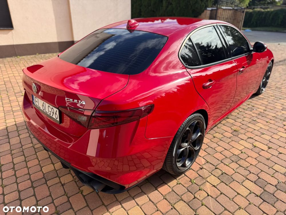 Alfa Romeo Giulia - 14