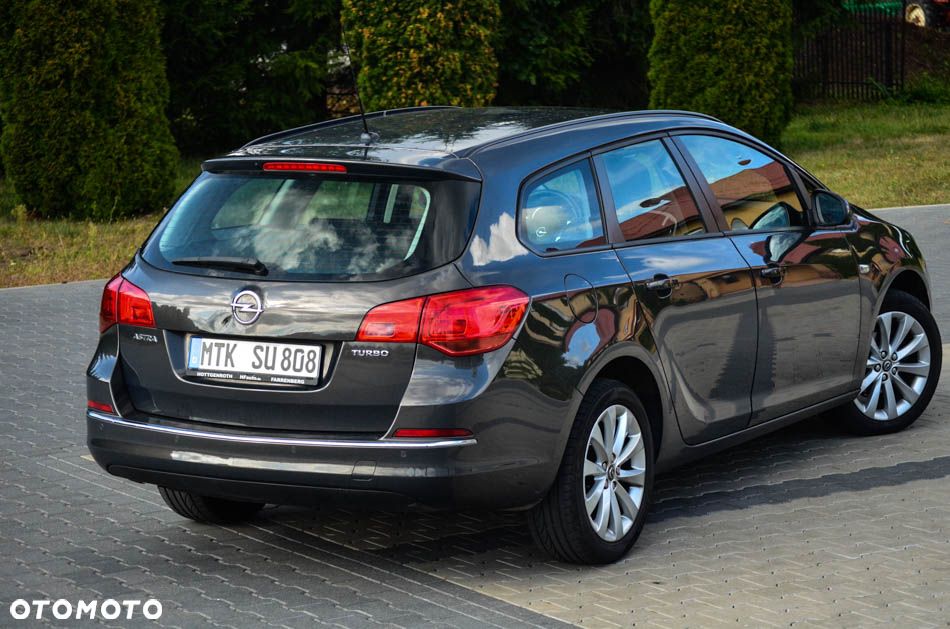 Opel Astra 1.4 Turbo Style - 27